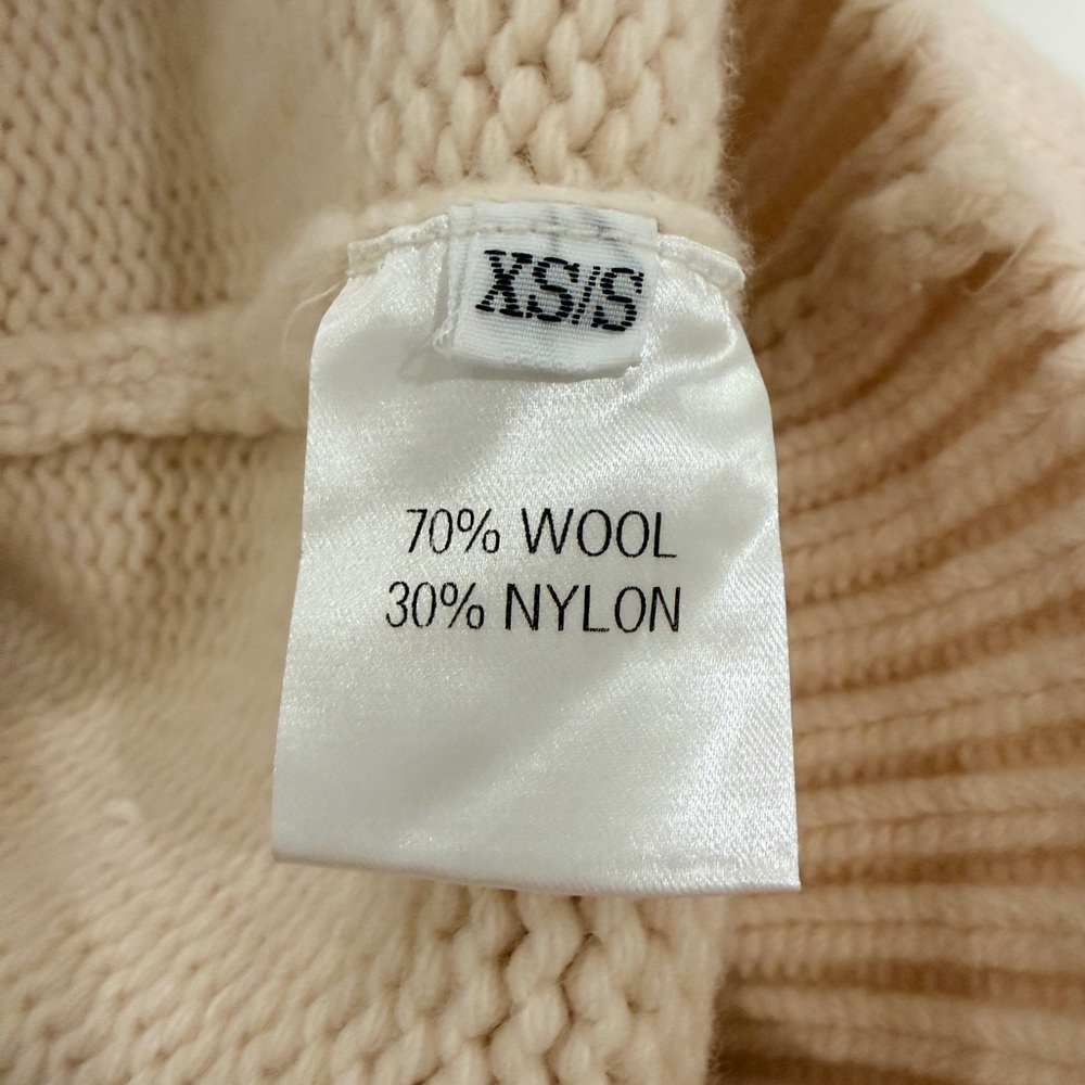 LIKE NEW The Frankie Shop women's crew neck sweater in ivory, size XS/S - Picture 2 of 3